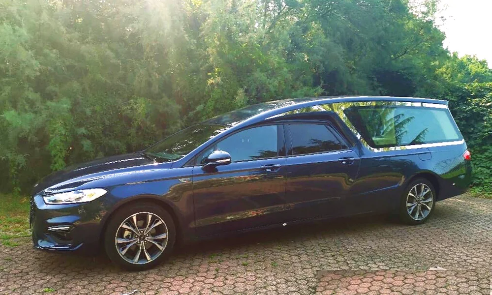 Automezzi funebri Automezzi funebri